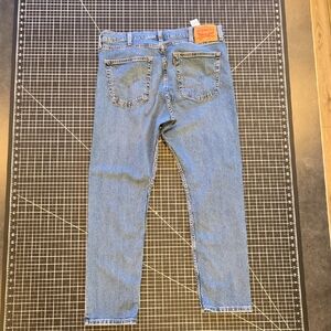 38" Levi's 512 NWOT Men's Slim Fit 38x32 Blue Jeans
